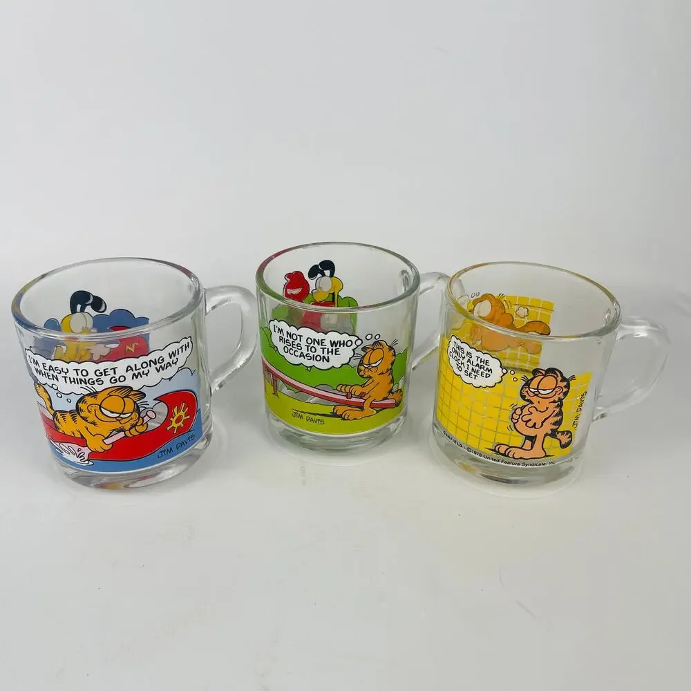 Vintage Collectable Decorative Garfield 8 oz Glass Mugs; Lot of 3